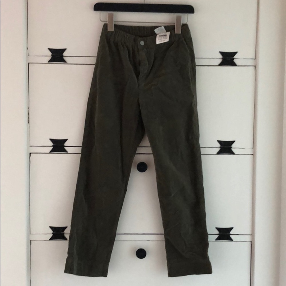 Brandy Melville Army green corduroys